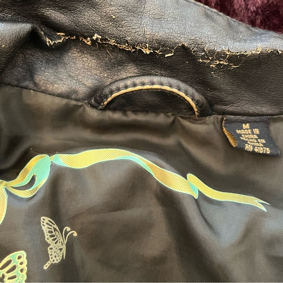 Big Chill Vintage Faux Black Leather With Bronze Distressed Jacket Size Medium - Picture 13 of 15